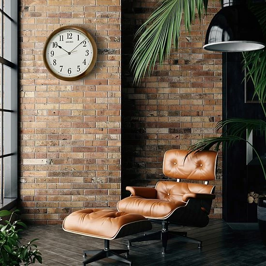 Seiko 16" Numbered Wooden Finish Wall Clock 6 Seiko 16" Numbered Wooden Finish Wall Clock - Image 4